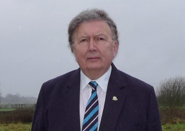 Sir Greg Knight 